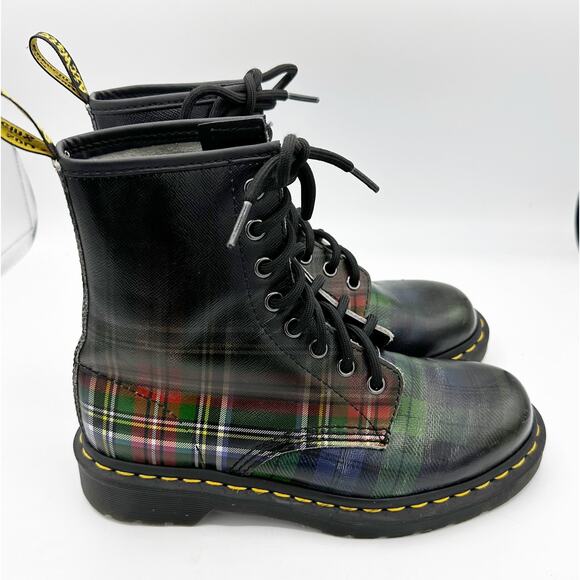 Dr Martens 1460 Tartan Leather Lace Up Boots Womens Size 6 - Picture 1 of 8